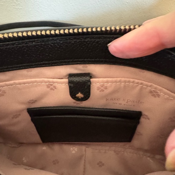 Kate Spade Chelsea Daisy Black Floral Crossbody Bag - Picture 10 of 10